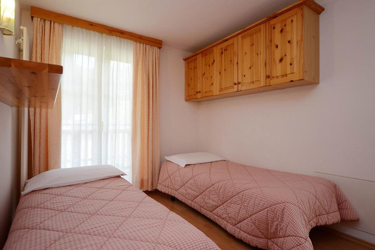 Hotel Madonnina Resort And Wellness Soraga Bagian luar foto