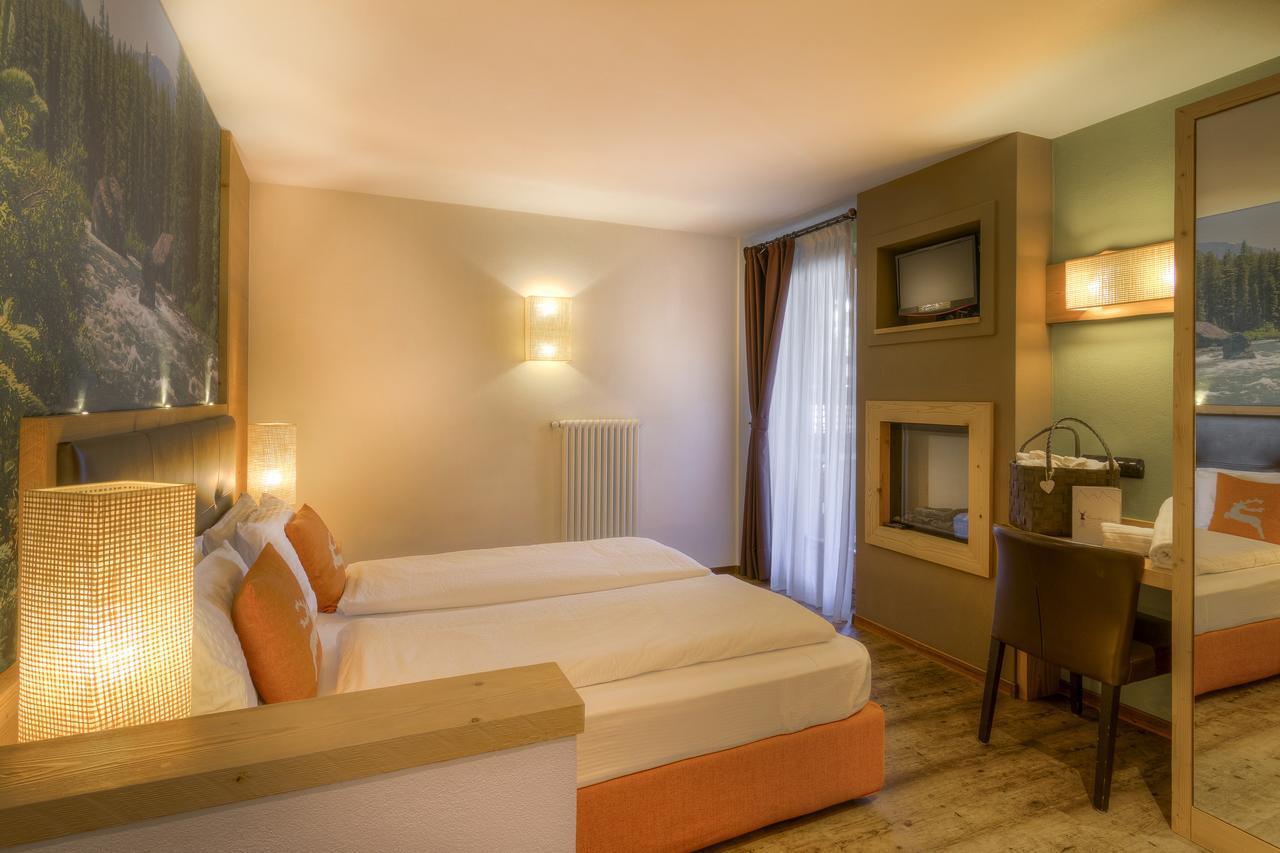 Hotel Madonnina Resort And Wellness Soraga Bagian luar foto